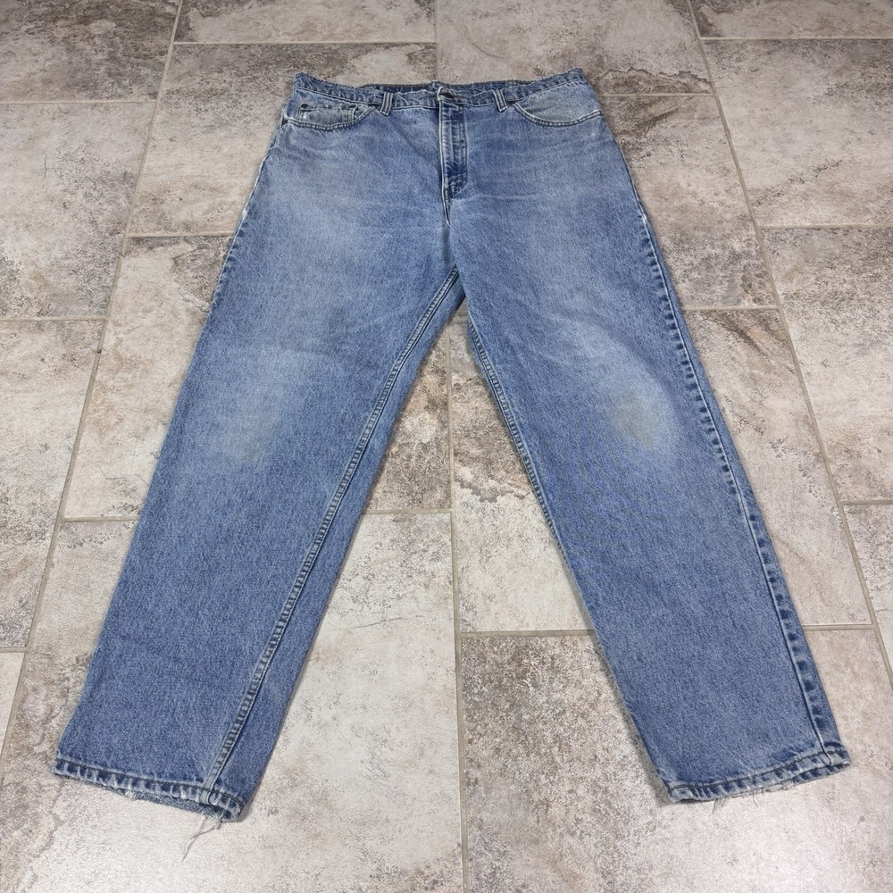 Vintage Levis 550 Jeans Mens 40x32 Blue Denim 90s Made in Canada Distressed